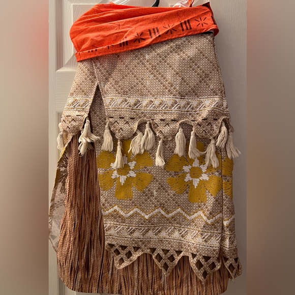 DISNEY STORE Authentic Girl’s Moana Costume Size 7/8 - Picture 5 of 13